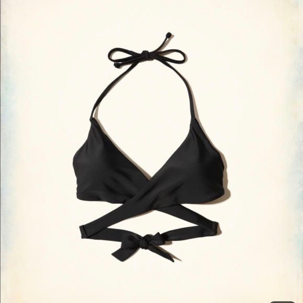 BNWT Hollister swim top